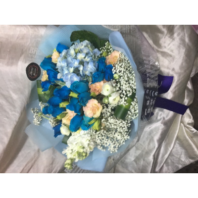B101藍繡+染色藍玫瑰